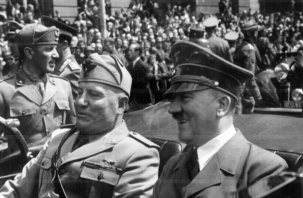 Hitler/Mussolini